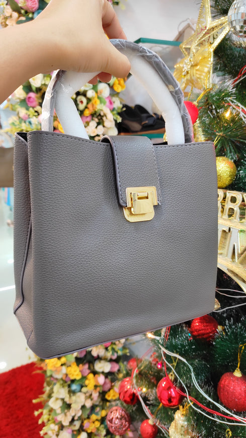 Shoulder Bag with Detachable Strap